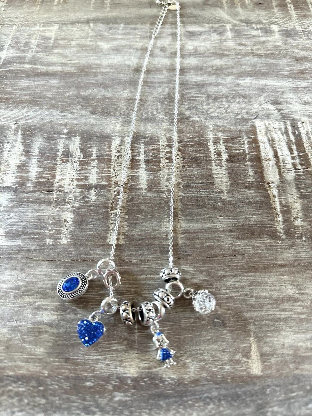 DaVinci Silver Tone Charm Adjustable Necklace Blue Crystal Rhinestones CUTE